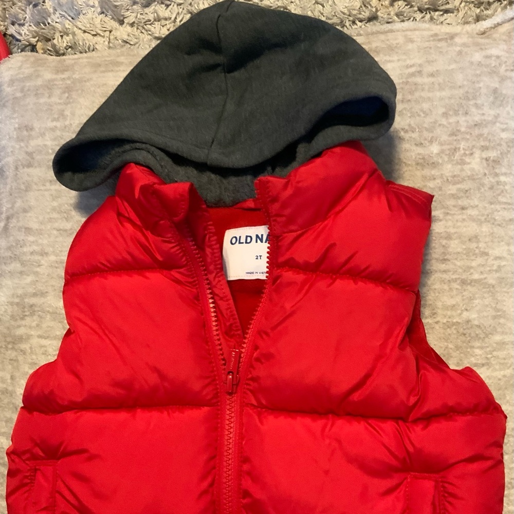 Old Navy Red and Black Hooded Puffer Vest